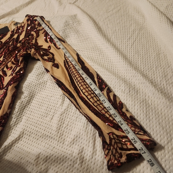 Fashion Nova Burgandy Sequin Maxi Formal Gown Sz 2X - Picture 6 of 9